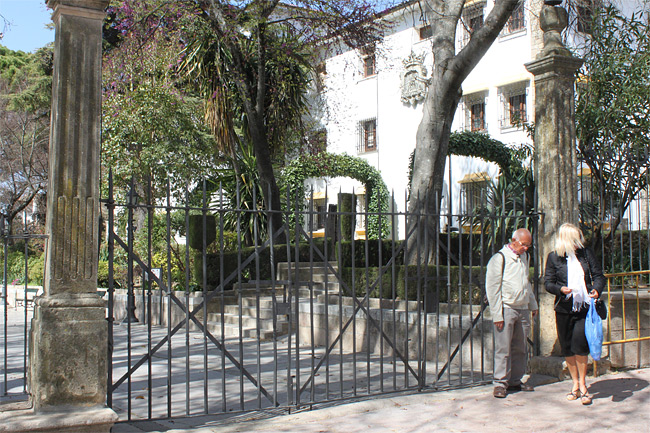 Las rejas de la Alameda del Tajo se abrirán de nuevo este próximo sábado para poder pasear.