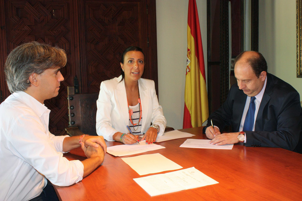 La firma del convenio tuvo lugar este miércoles.