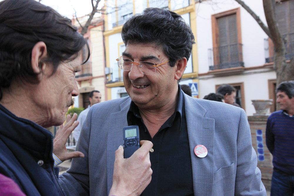 Diego Valderas en una visita a nuestra ciudad.