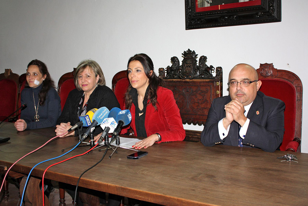 Ambos partidos ofrecieron una rueda de prensa conjunta.