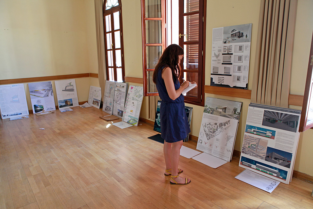 Los proyectos presentados, durante su fase de exposición al jurado.