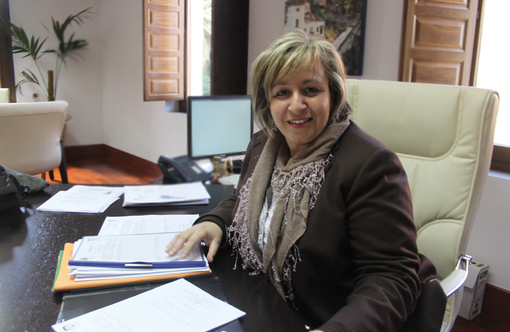 Isabel Barriga atendió en las dependencias del Ayuntamiento.