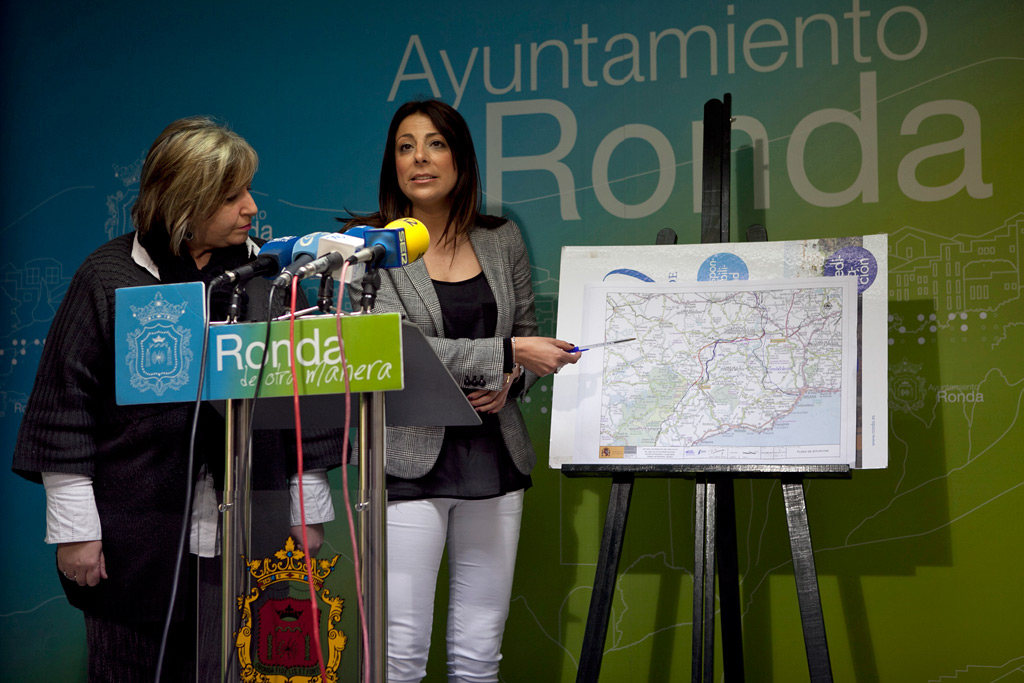 Fernández y Barriga, durante la rueda de prensa.