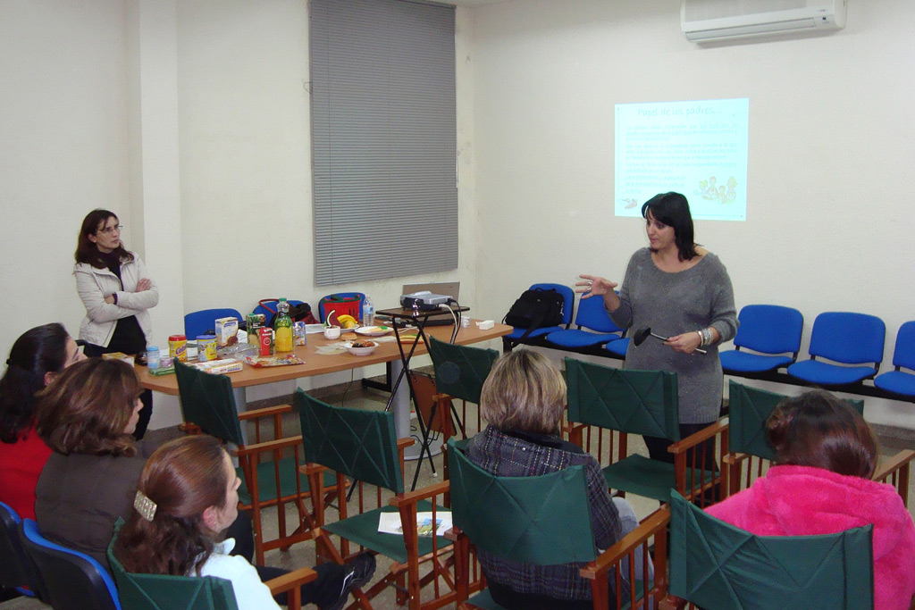 El plan también ha contado con talleres formativos para padres.