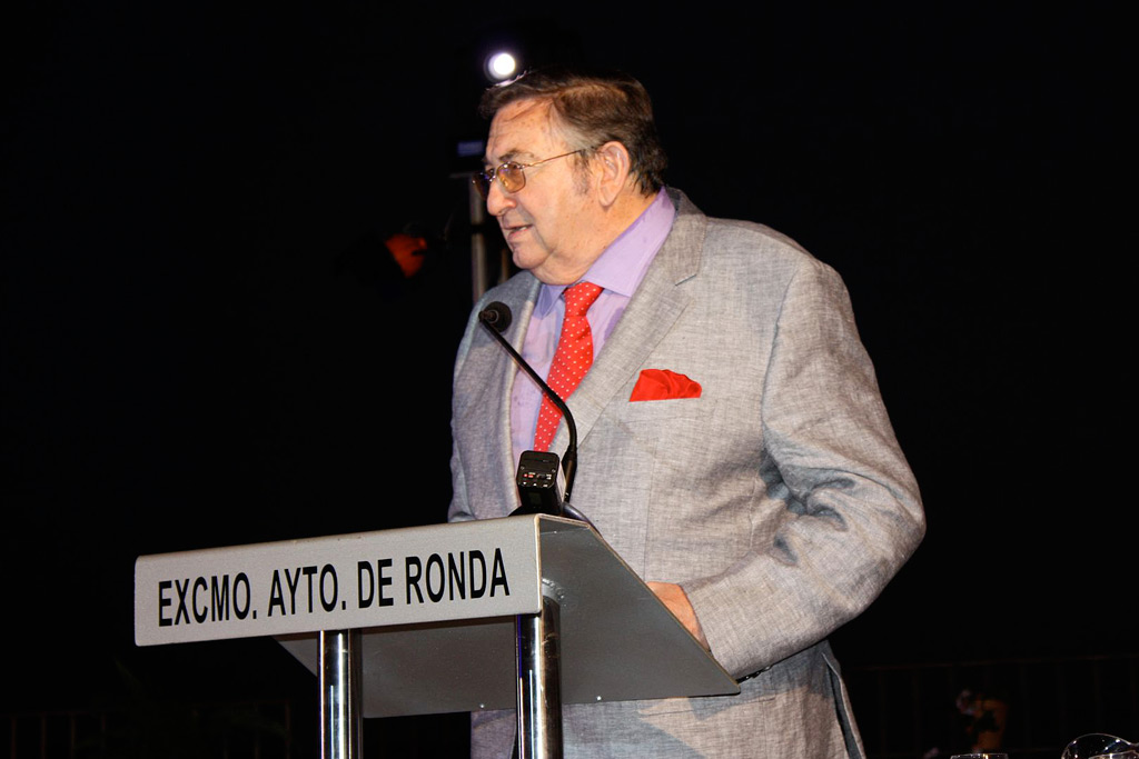 El ex alcalde de Ronda, Juan Harillo, recibirá el 'Catite de Oro'