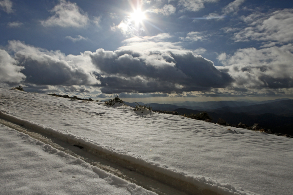 La nieve se encuentra en zonas superiores a los 1.500 metros.