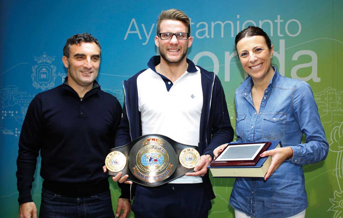 Carlos de Celis, junto a Crespo y Fernández.
