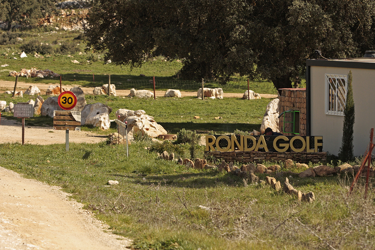 Entrada a la finca Los Merinos.