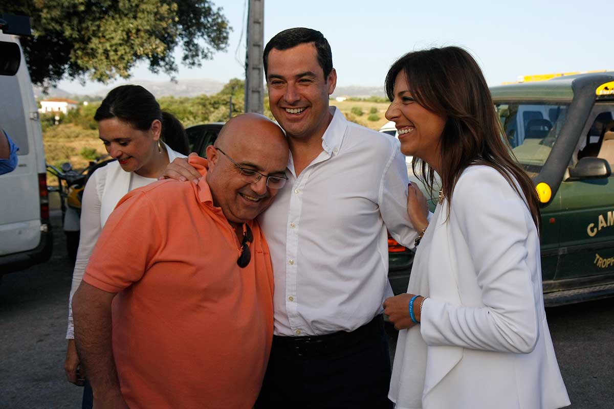 Moreno Bonilla, junto a Jesús Vázquez y María de la Paz Fernández.