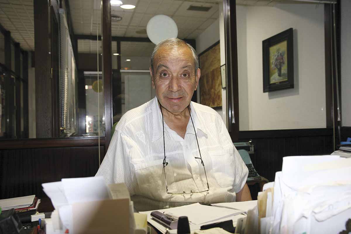 Juan Jiménez en una foto de archivo tras conceder una entrevista a este periódico.