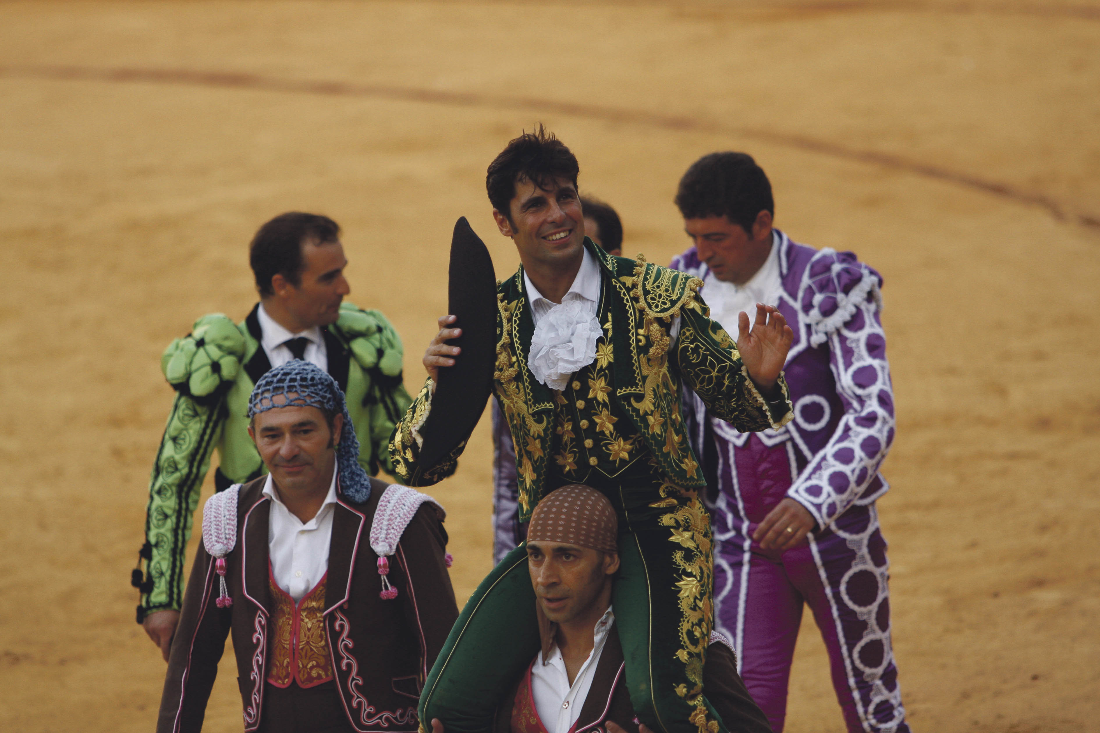 Francisco Rivera tras salir a hombros en la Goyesca.