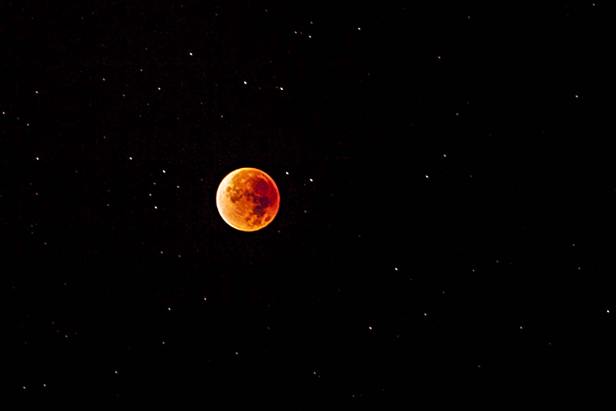 'Superluna de sangre' durante esta madrugada.