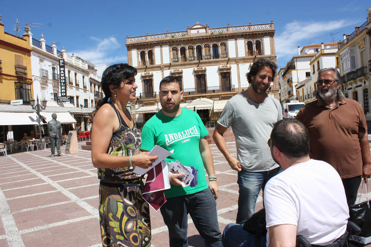 La secretaria general de Podemos Andalucía ha estado en Ronda en campaña.