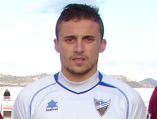 El jugador blanco Faucho, capitán del equipo.