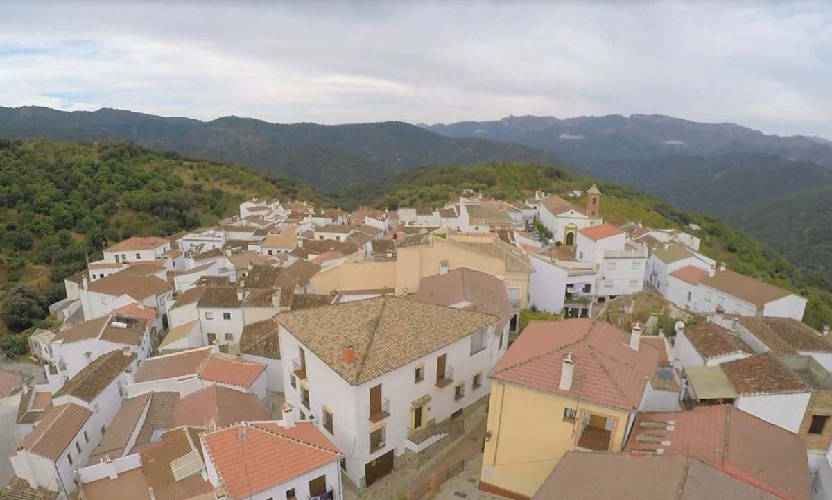 De esta forma se convierte en uno de los pocos pequeños municipios de la provincia que cuentan con este documento.