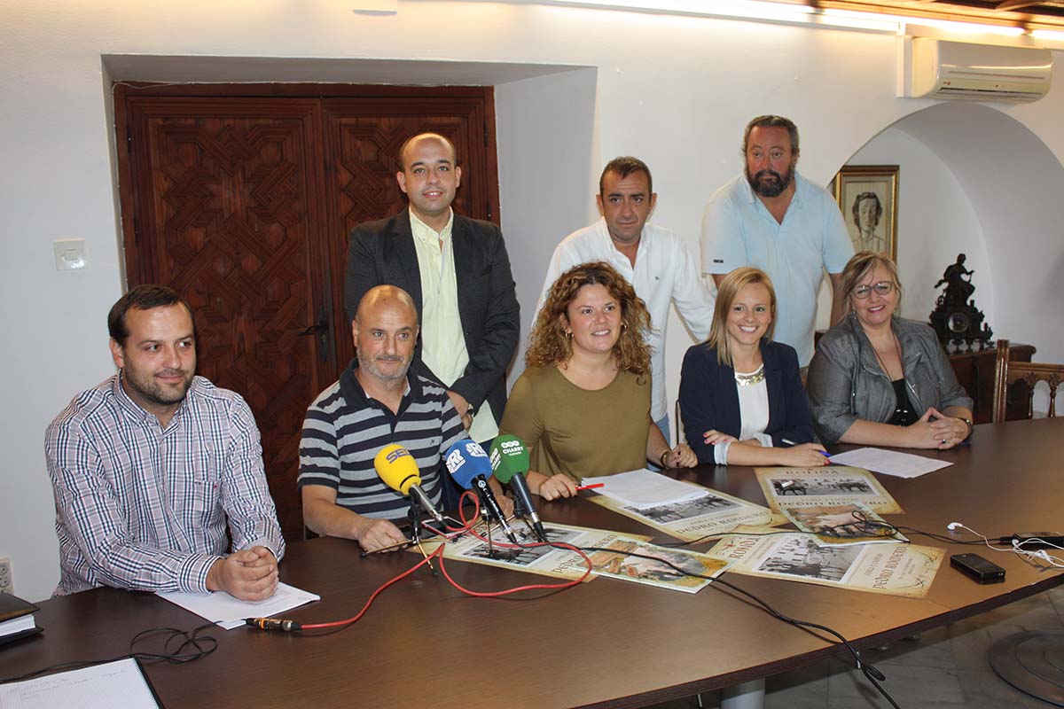 El equipo de Gobierno ha comparecido hoy para analizar la Feria.