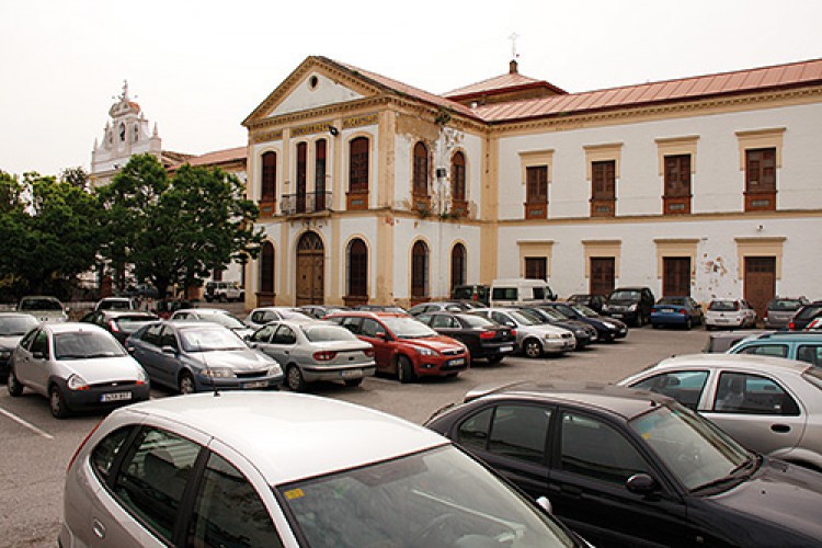 Los terrenos del parking de El Castillo pertenecen a la Fundación Unicaja.