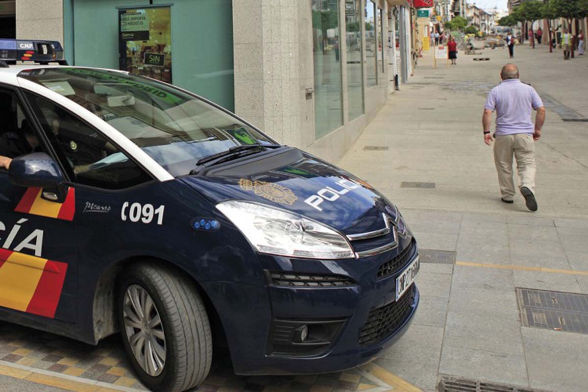 La Policía Nacional detuvo a la mujer tras la denuncia de una víctima.