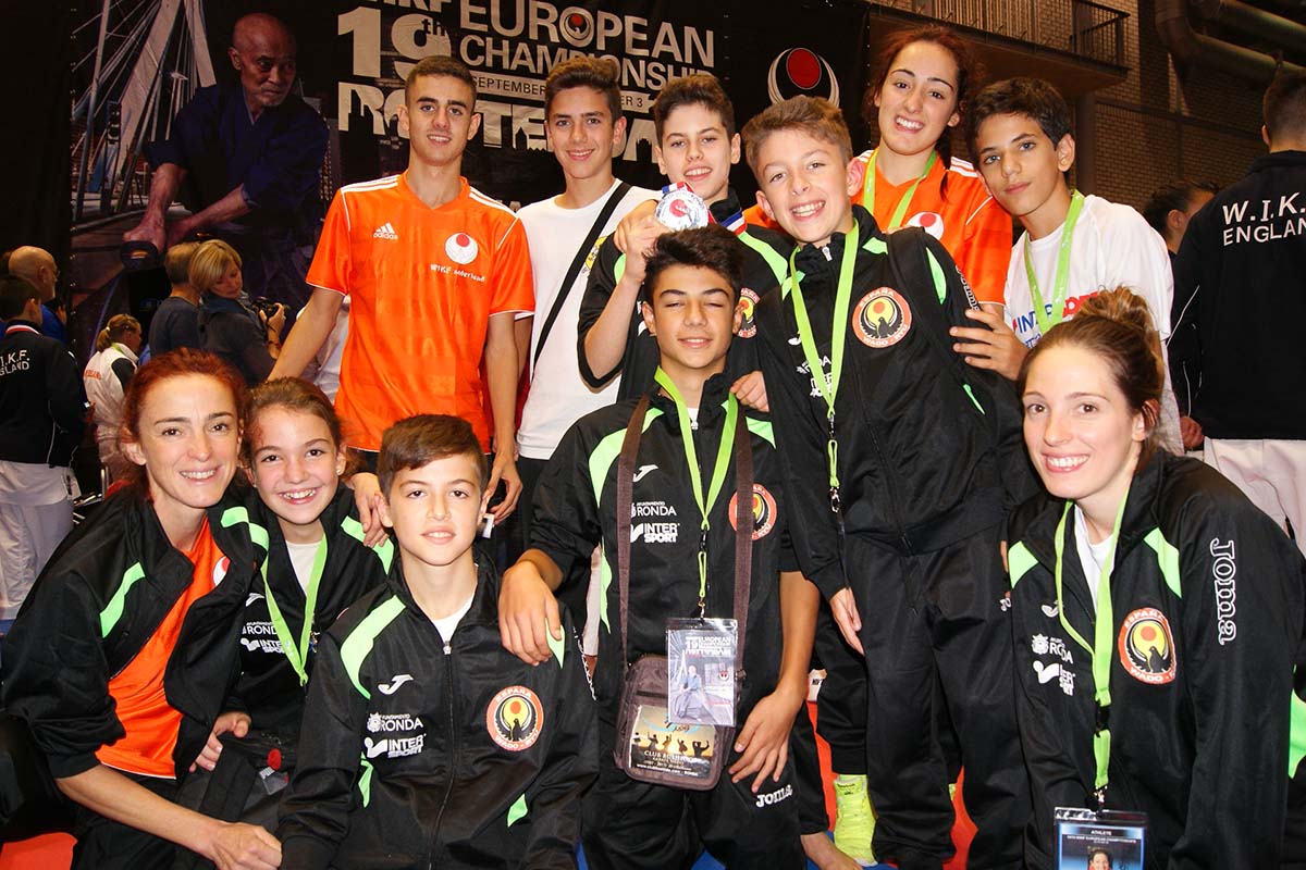 Miembros del equipo rondeño desplazados a Holanda.