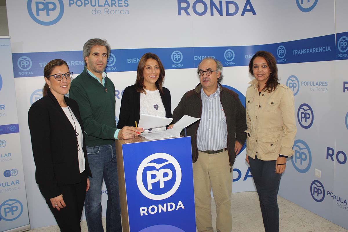 El Grupo Municipal del PP en la rueda de prensa de hoy.