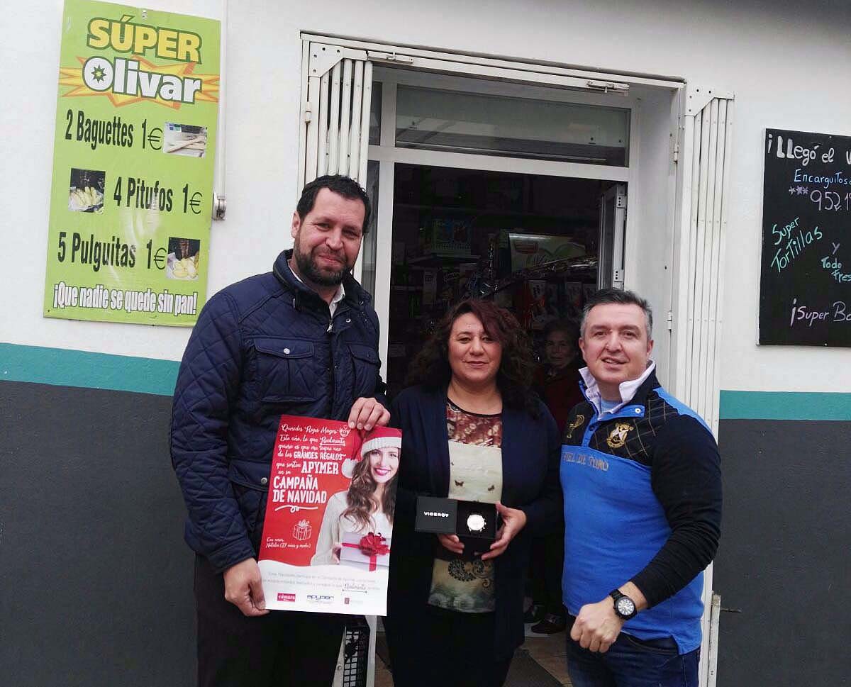 María del Mar Pinzón ha ganado un reloj por comprar en Super Olivar.