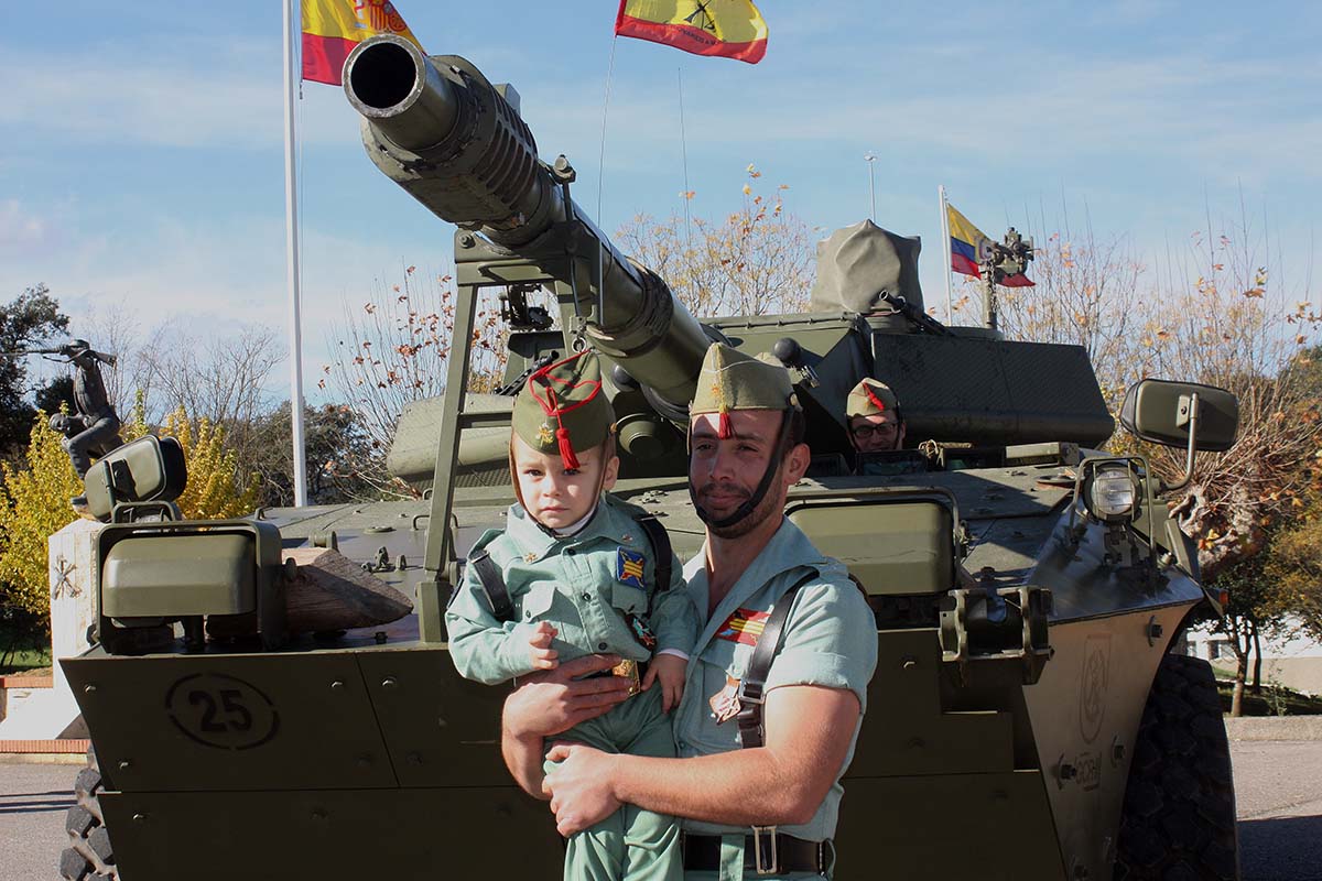 Familiares y amigos comparten durante estos días las actividades con los legionarios rondeños.