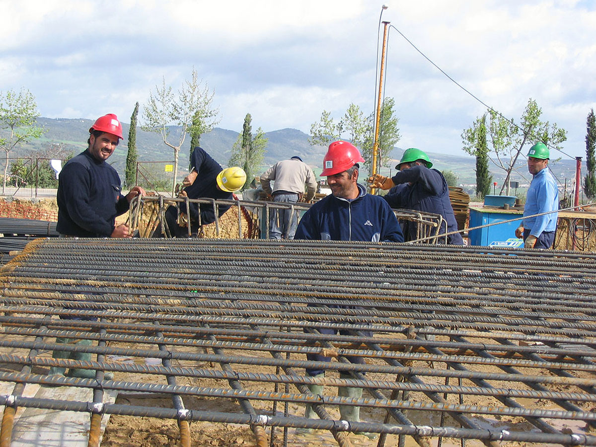 El sector de la construcción ha experimentado un ligero repunte en las contrataciones.