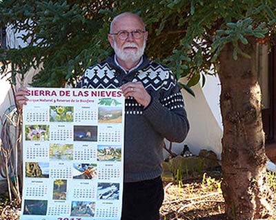 Una fotografía del biólogo y naturalista Andrés Rodríguez recibe el premio de Bio y Geodiversidad del Parque Natural Sierra de las Nieves