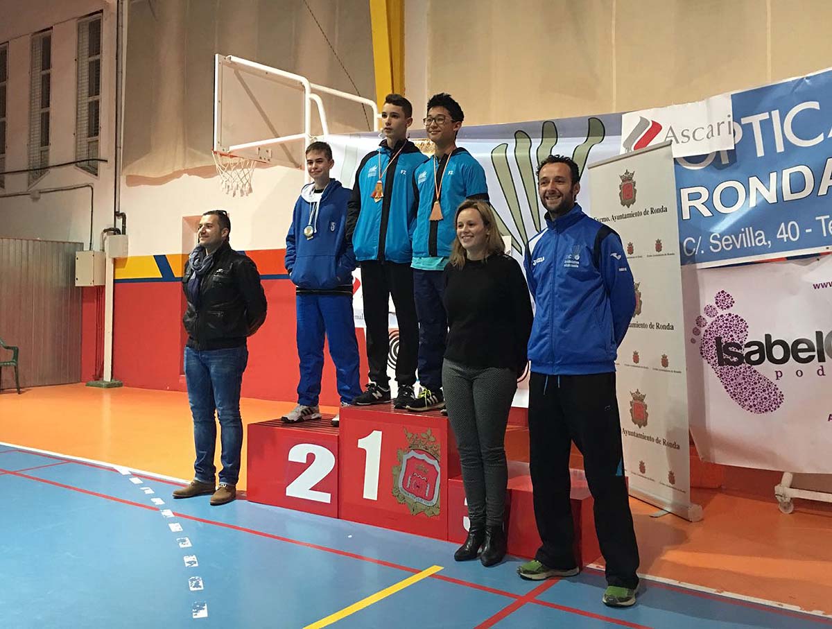 El Club Bádminton Ascari-Ronda organizó con éxito la cuarta jornada del Trofeo de Andalucía sub 15 y sub 19