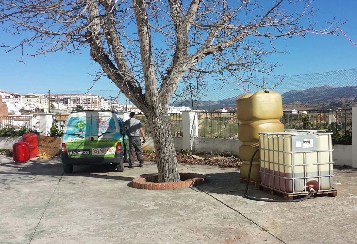 Los trabajos de instalación de la nueva calefacción continúan esta semana.
