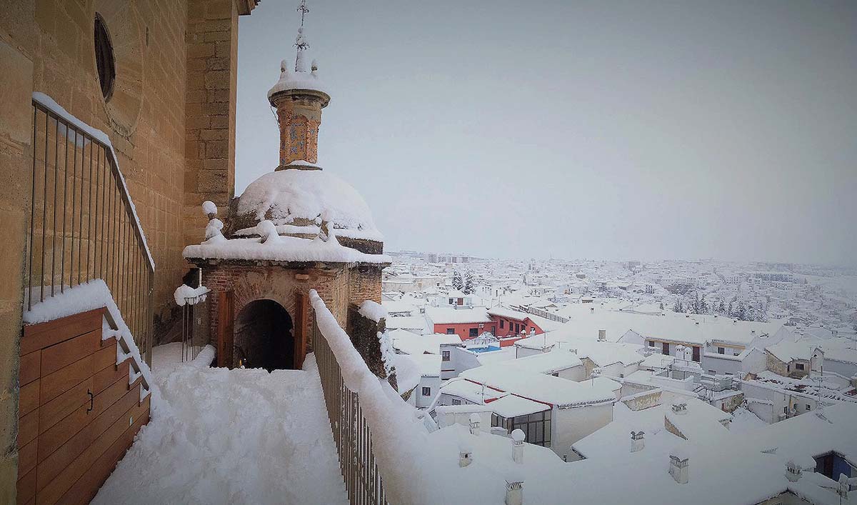 Imagen de la última nevada tomada desde las cornisas de Santa María. Foto del arquitecto del proyecto, Sergio Valadez.
