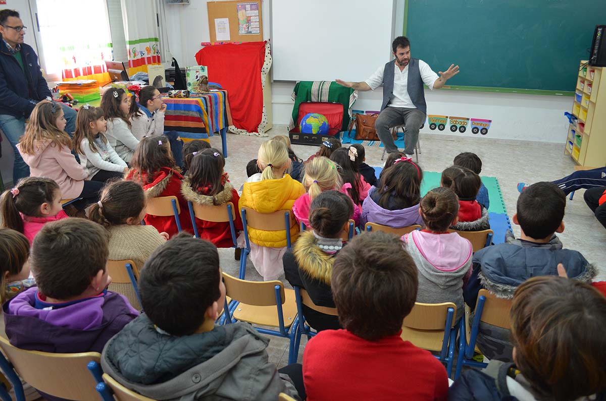La iniciativa busca acabar con el acoso escolar en las aulas rondeñas.