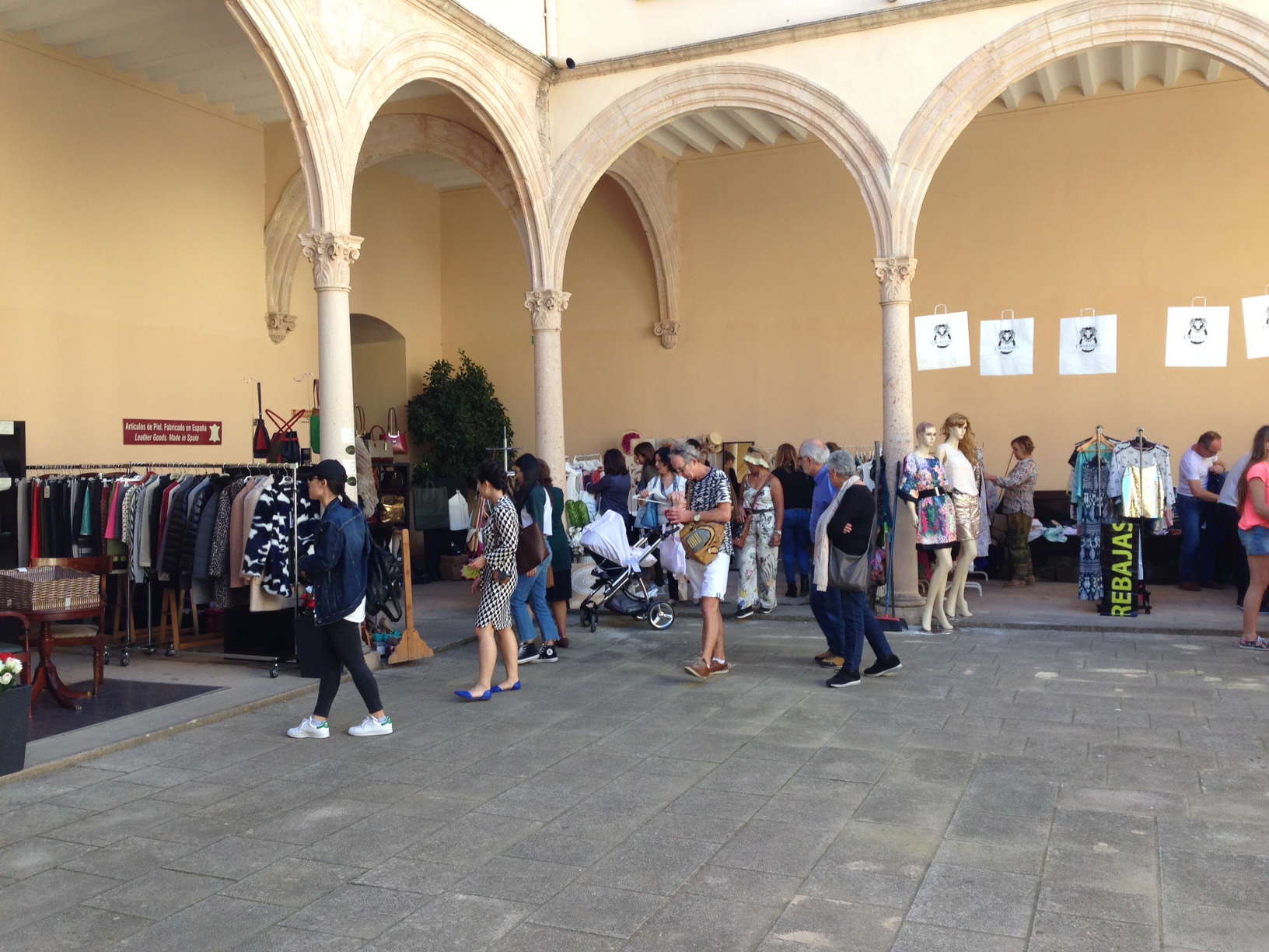 El atrio del Convento de Santo Domingo acogerá esta feria de oportunidades.
