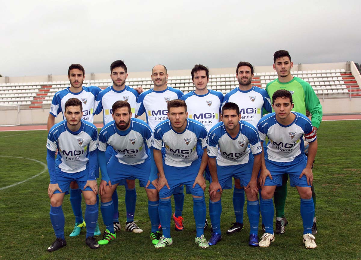 Los jugadores del CD Ronda pagarán de su propio bolsillo el desplazamiento de este domingo a Almería