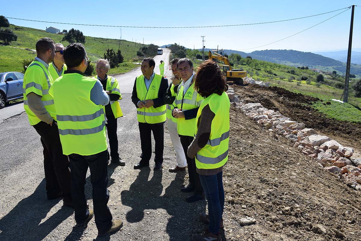 Los responsables de la Junta en Málaga y técnicos han visitado hoy las obras.