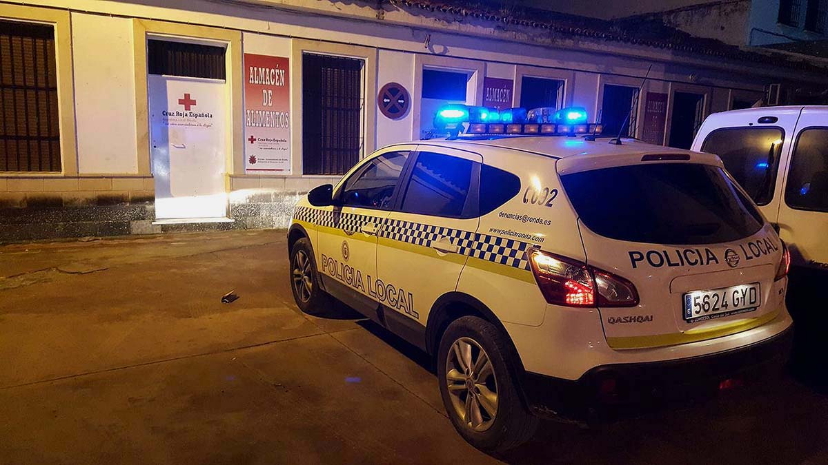 Cruz Roja colabora en esa iniciativa impulsada por el Ayuntamiento.