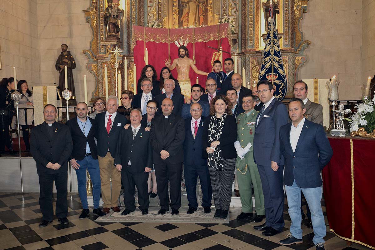La bendición de la nueva imagen del Resucitado se celebró en Las Franciscanas.