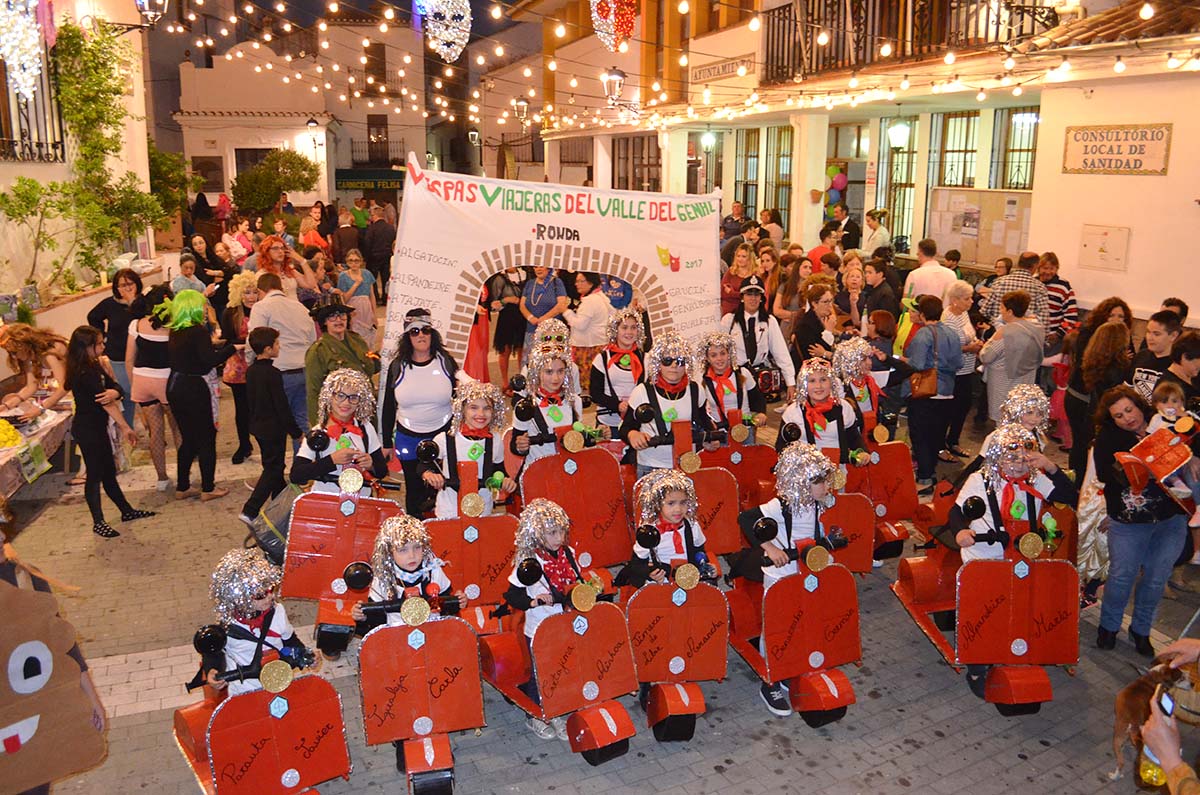 Pequeños y mayores han participado en la Fiesta de las Máscaras de Jubrique.