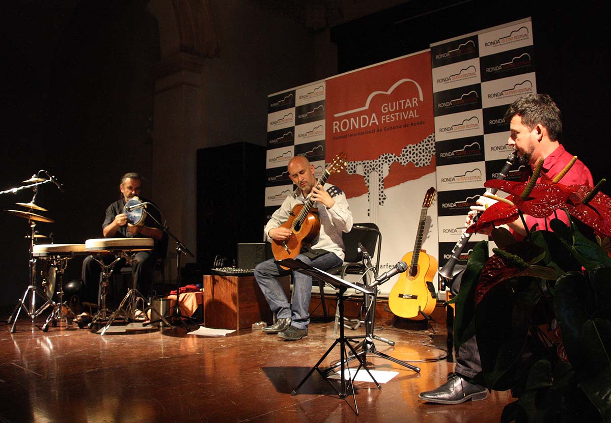 Arranca con gran éxito el II Festival Internacional de Guitarra de Ronda con ‘Paco Seco Trío’