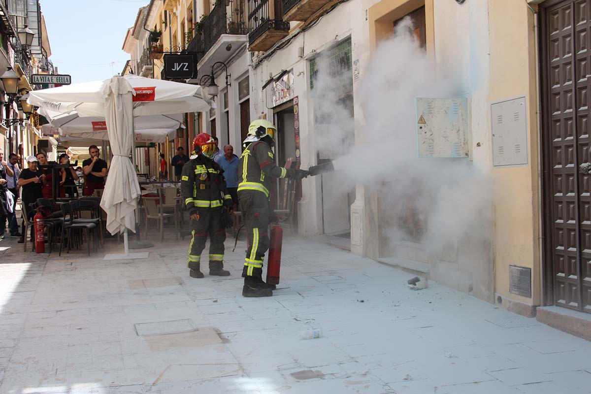 Los bomberos terminaron de asegurar la zona actuando en el cuadro eléctrico.