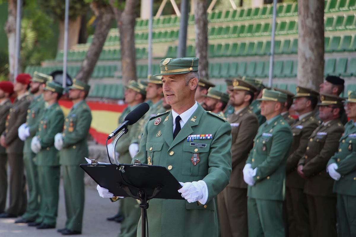 El nuevo jefe de la X Bandera se ha dirigido a la tropa tras asumir el mando.