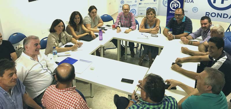 El PP reclamará en el Parlamento Andaluz que la Junta pague a los empresarios y promotores del CEDER el dinero que aún les debe
