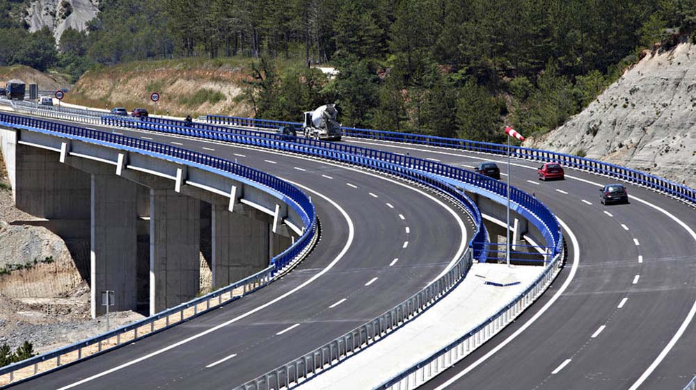 La reclamación de una autovía para Ronda ha unido a todos los partidos políticos de la ciudad.