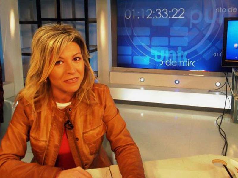 La escritora ha querido recordar la despedida de Paquirri de los ruedos con un poema.