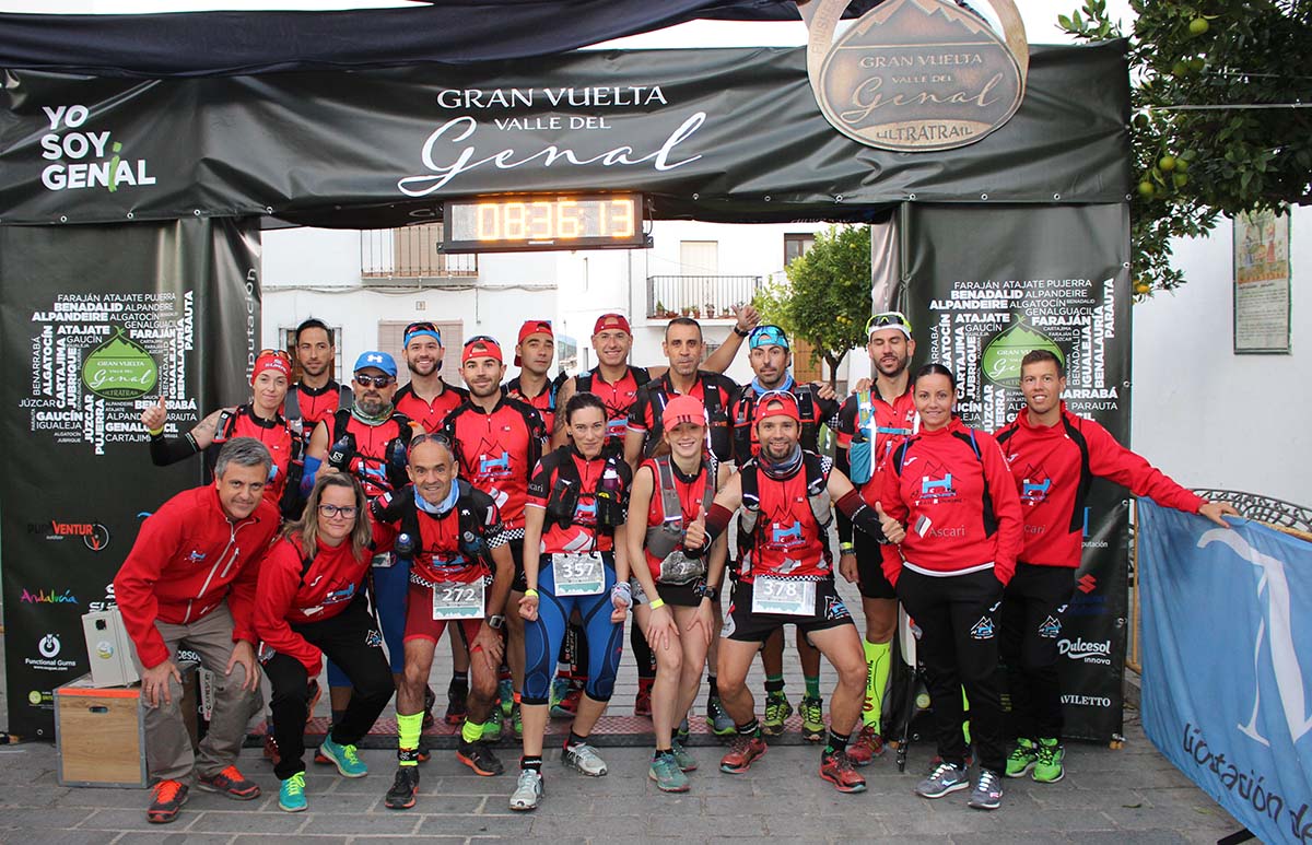 Un total de 16 corredores del club rondeño participaron en la prueba.