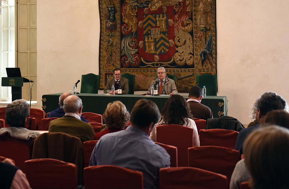 El director de la Real Maestranza, Ignacio Herrera, ha inaugurado el congreso.