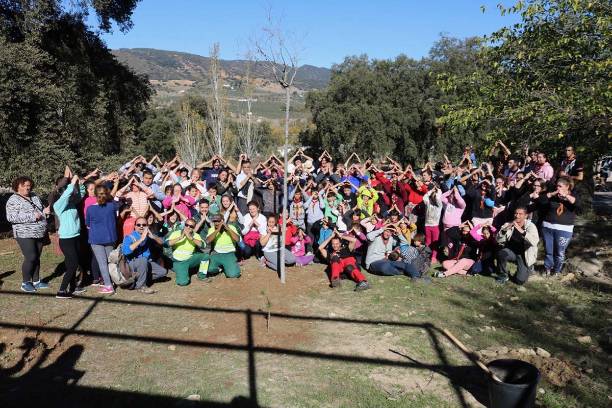 Los voluntarios también reclamaron la declaración de la Sierra de las Nieves como Parque Nacional.