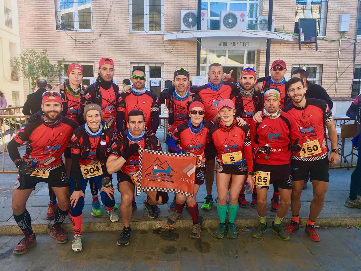 El equipo rondeño que participó en la carrera de Faraján.