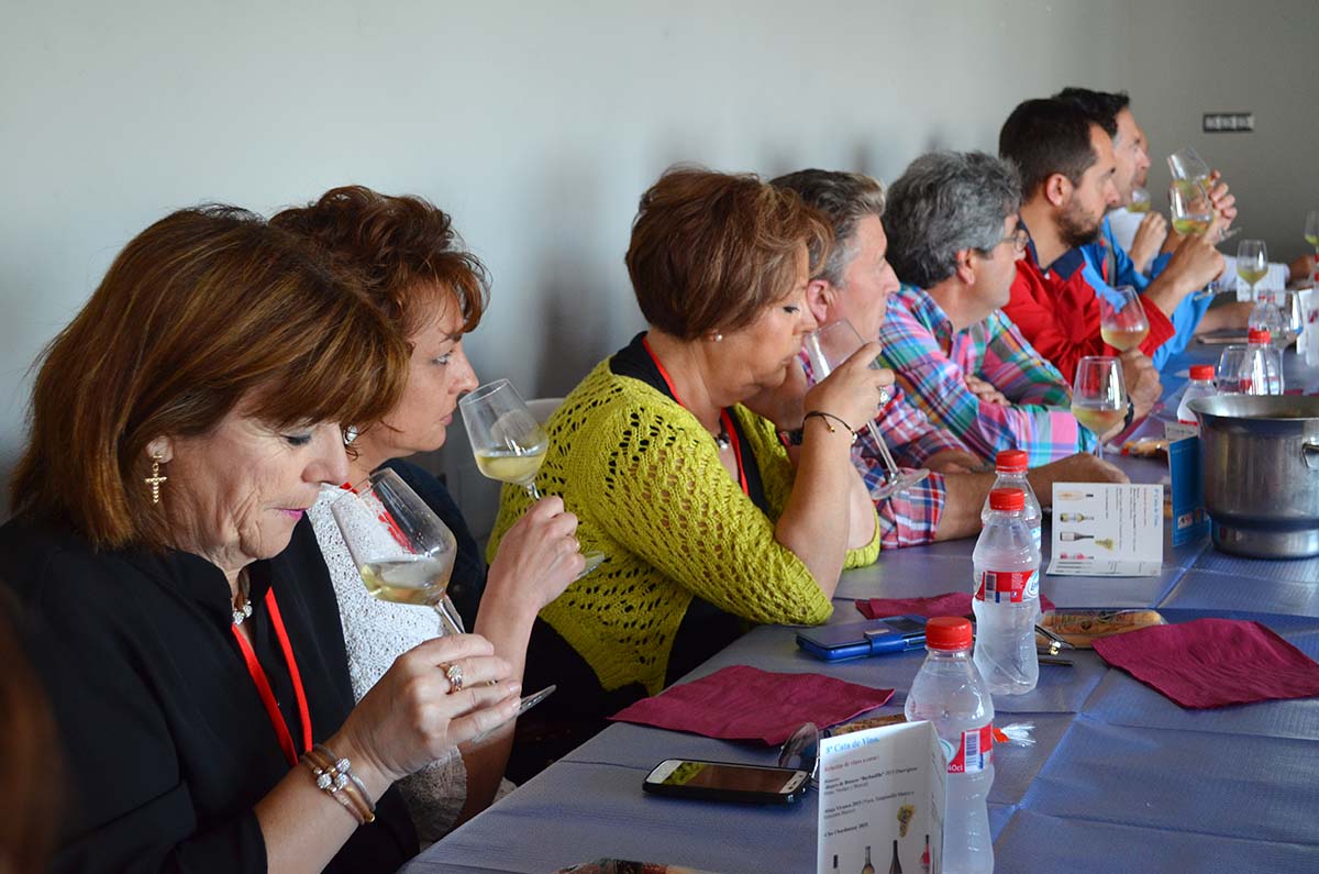 Este año se celebra la novena edición de la cata de vino de Faraján.