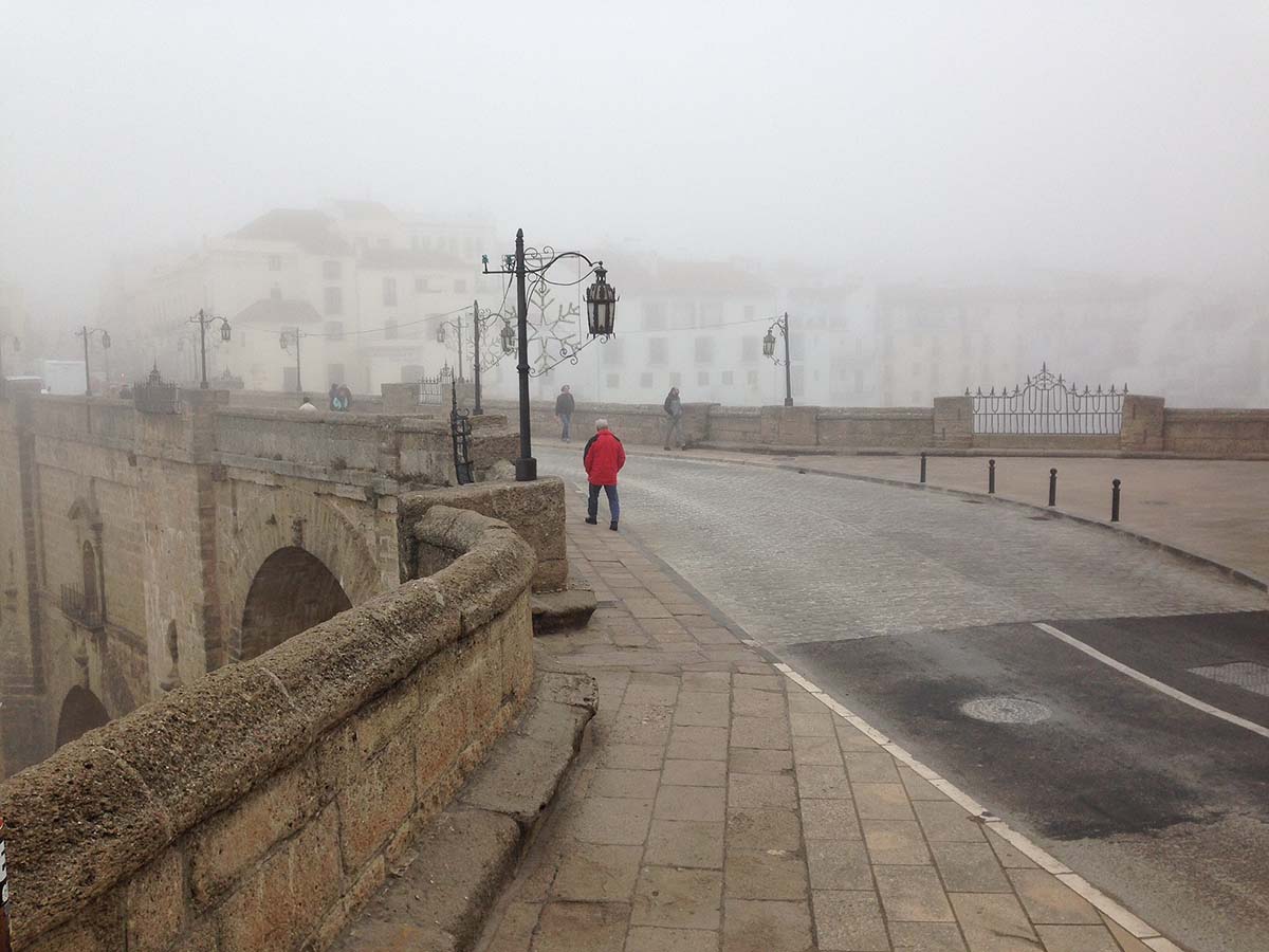 Las restricciones de circulación en el Puente Nuevo se quieren imponer para mediados de enero.